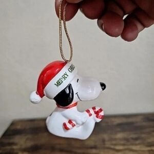 Cute Vintage 1977 Snoopy Christmas Porcelain Ornament Made In Japan.